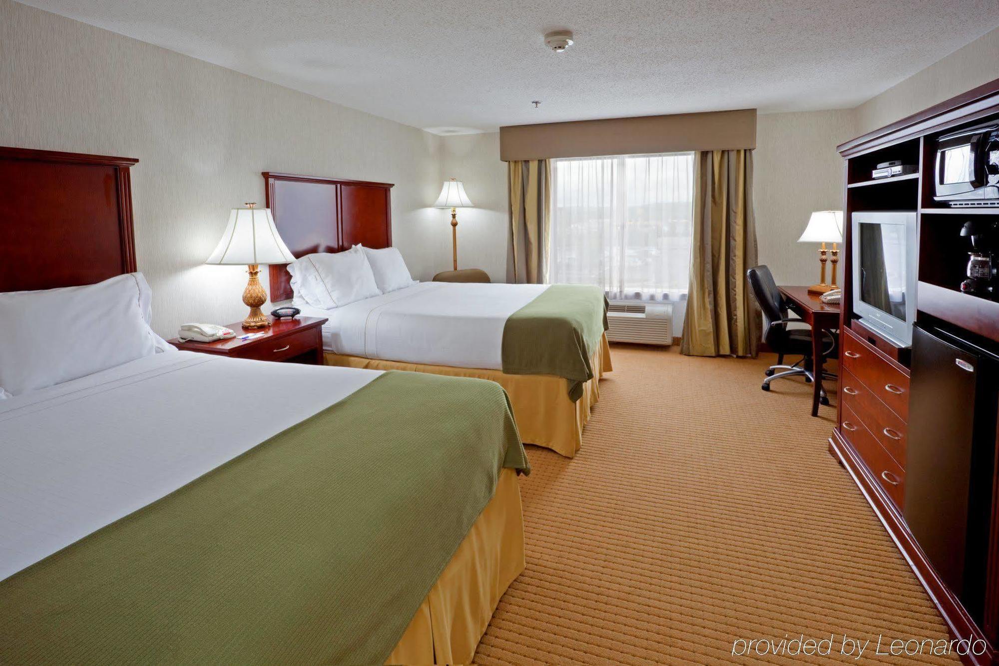 Holiday Inn Express Hotel & Suites Newton Sparta By Ihg Zimmer foto